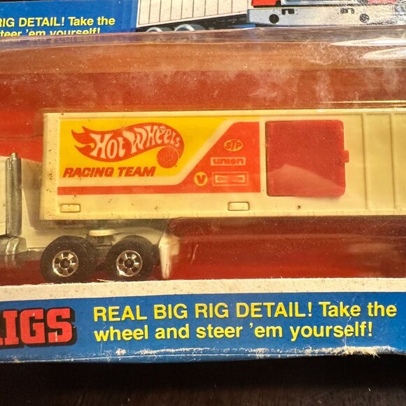 Hot Wheels Steering Rigs Kenworth Van Racing Team Die-Cast Truck - Picture 3 of 6